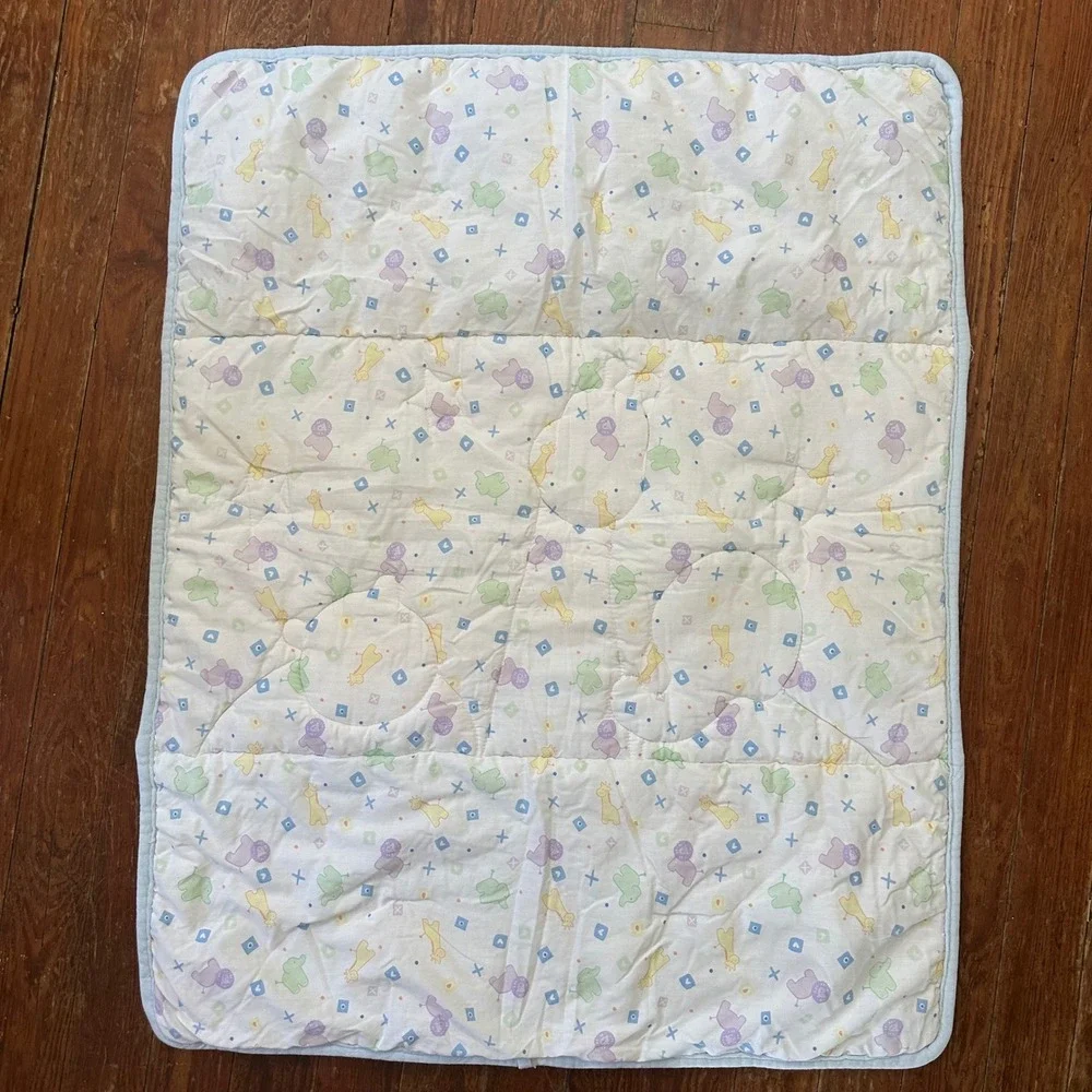 Vintage Lambs & Ivy Baby Quilt Blanket Crib Comforter Safari Pastel Patchwork